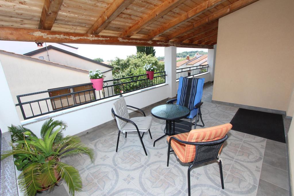 Rooms And Apartments Sally โรวีน ห้อง รูปภาพ